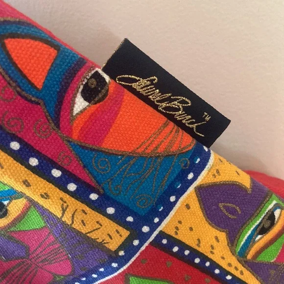 Laurel Burch Signed & Matching Handbag, Charm And Silk Scarf - Picture 5 of 16